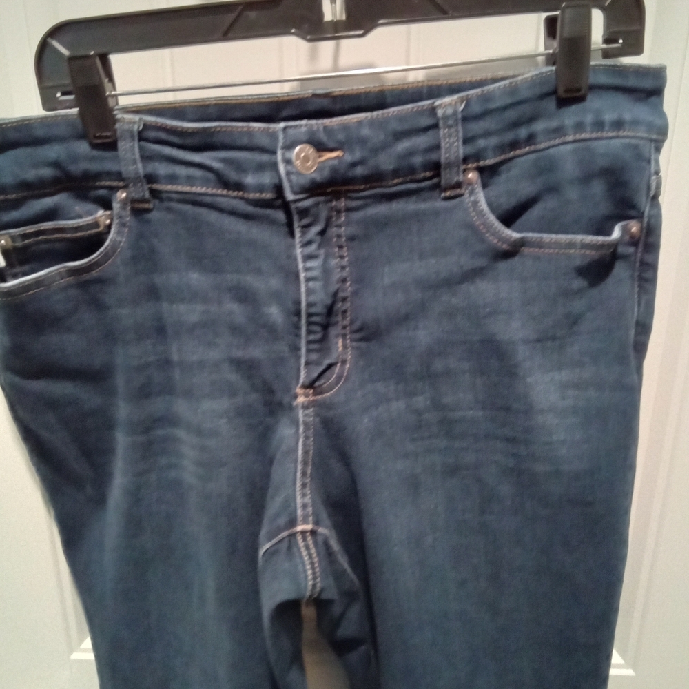 Chaps Plus Size Size 14 Classic Denim Capris Blue Jeans 20" Inseam - Picture 3 of 11